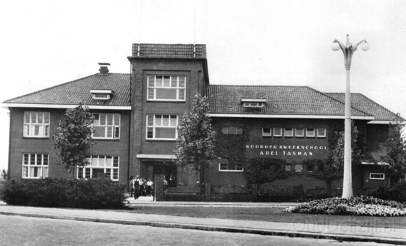 Abel Tasman school 2.jpg